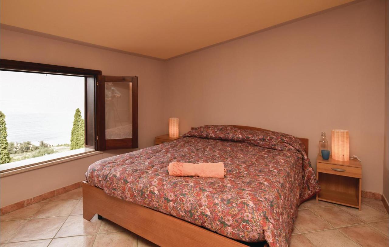 Villa Alessandra Altavilla Milicia Luaran gambar