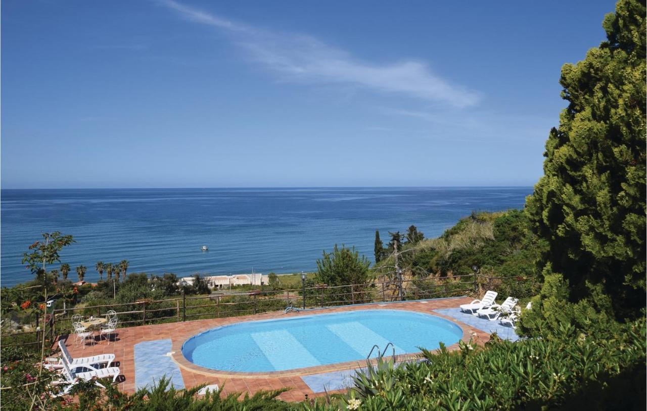 Villa Alessandra Altavilla Milicia Luaran gambar