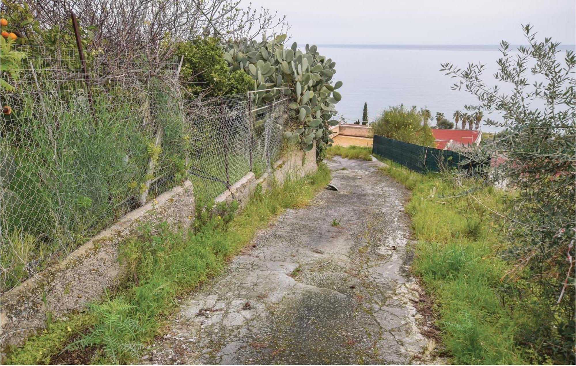 Villa Alessandra Altavilla Milicia Luaran gambar
